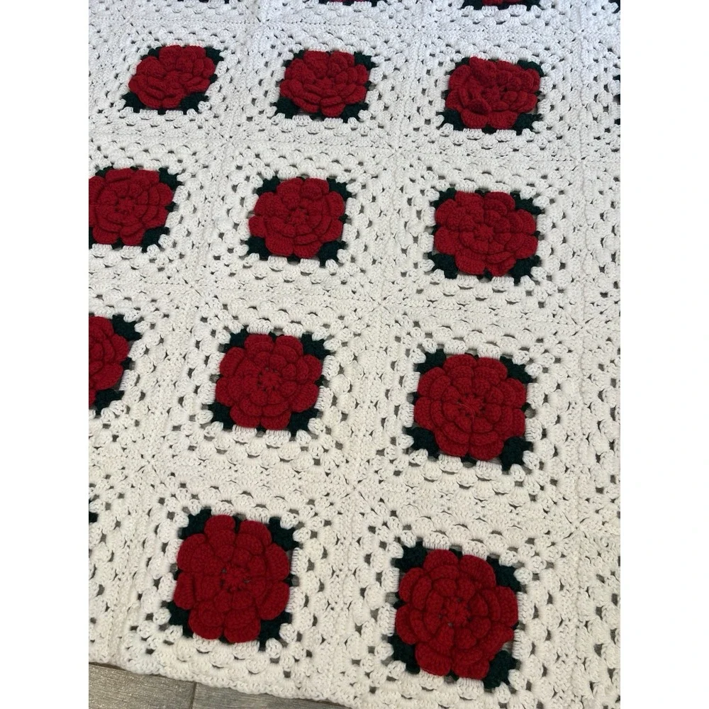 Granny Square‎ Afghan Quilt Blanket 3D Rose Handmade Floral Vintage Cottage core